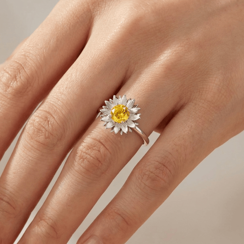 SUNFLOWER RING - (ADJUSTABLE)