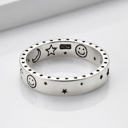 HAPPY MOON & STARS SILVER BAND RING - (ADJUSTABLE)