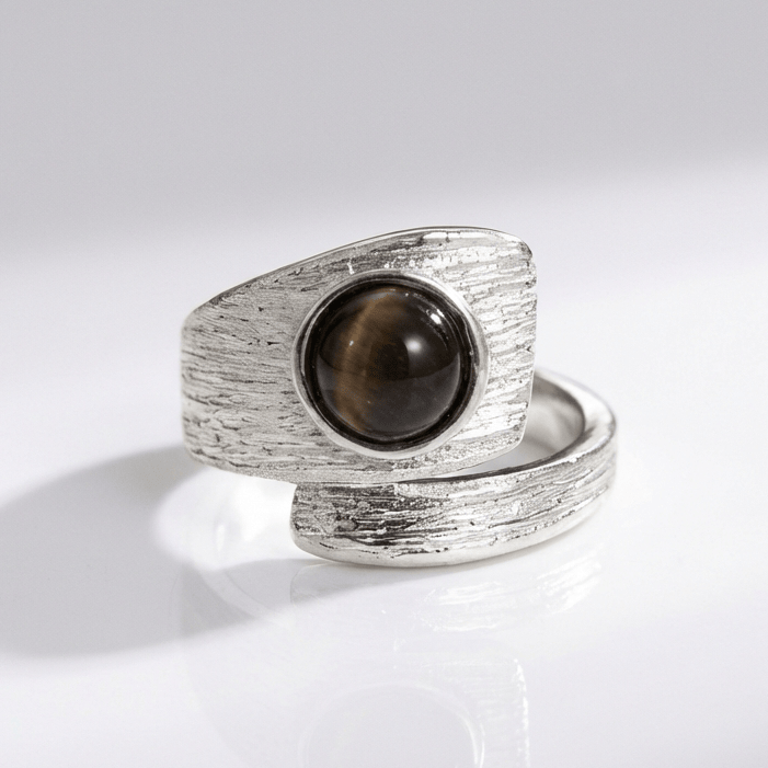 SILVER BLACK ONYX VINTAGE RING - (ADJUSTABLE)