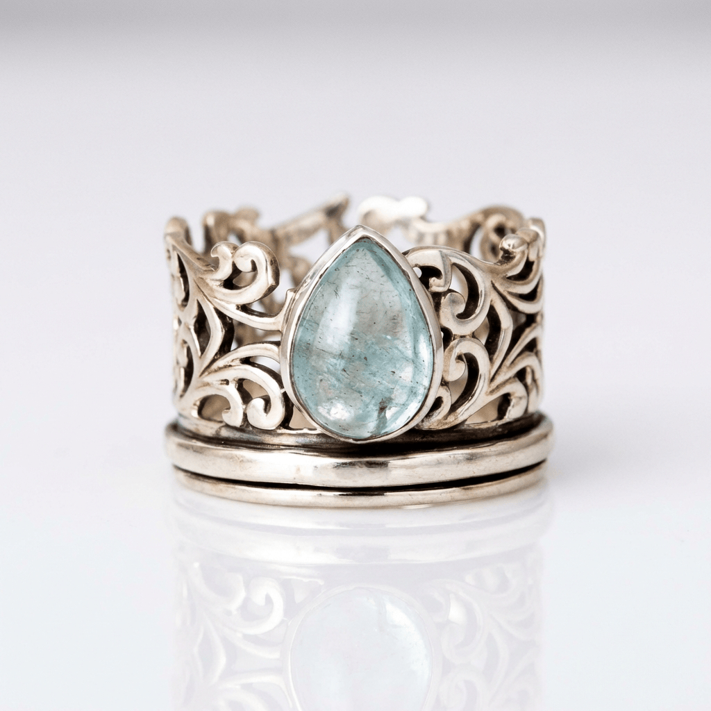 SILVER LABRADORITE VINTAGE RING