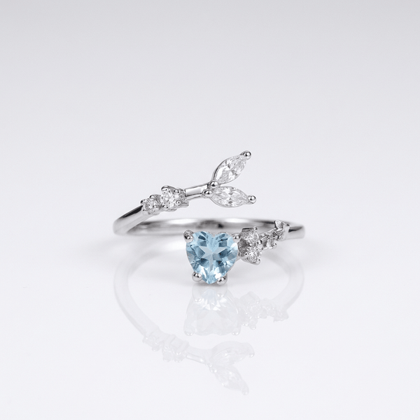 SILVER BLUE TOPAZ SOLITAIRE RING - (ADJUSTABLE)