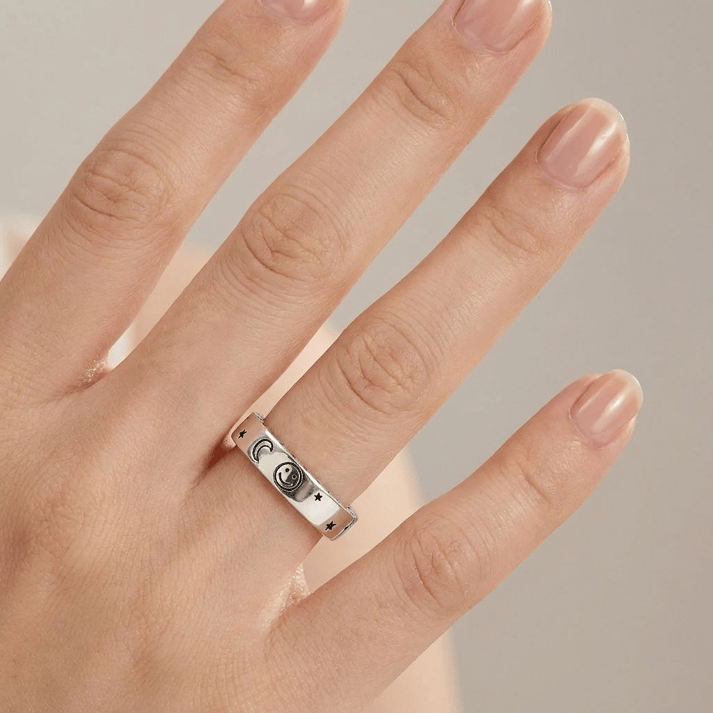 HAPPY MOON & STARS SILVER BAND RING - (ADJUSTABLE)