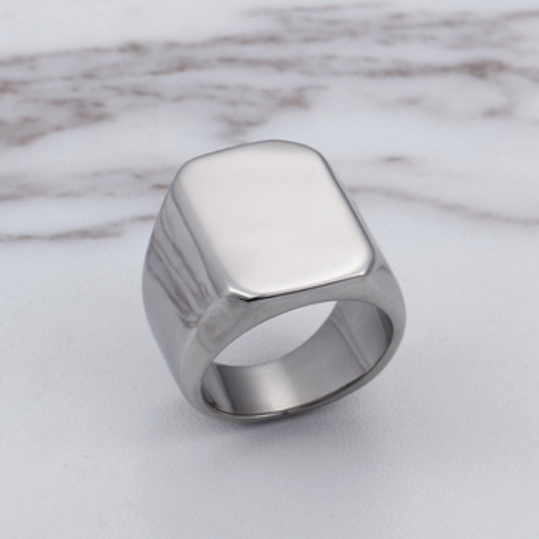 Bold Heritage Ring