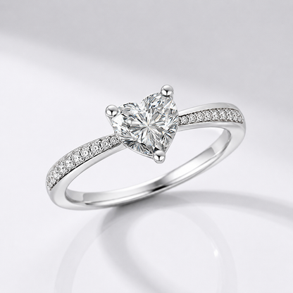 HEART ZIRCONIA SILVER PAVÉ RING