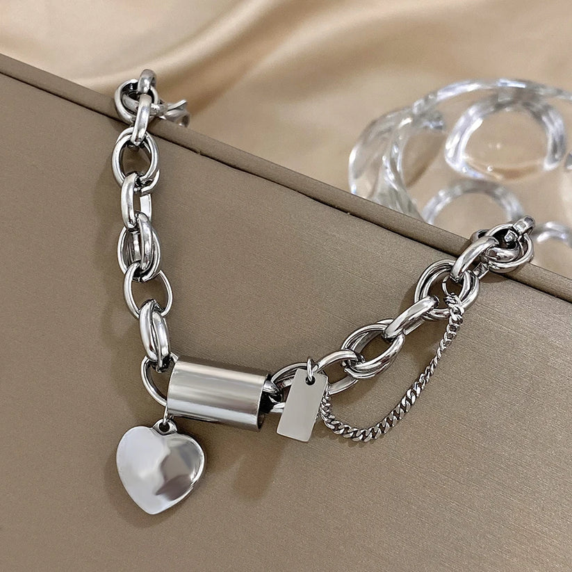 Heartened Chunky Bracelet | Gold