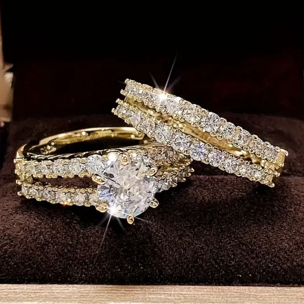 Eternal Radiance Diamond Ring Set